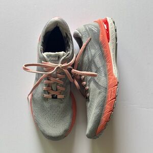 ASICS GT-2000 10 Women's Athletic Shoes in Gray and Coral